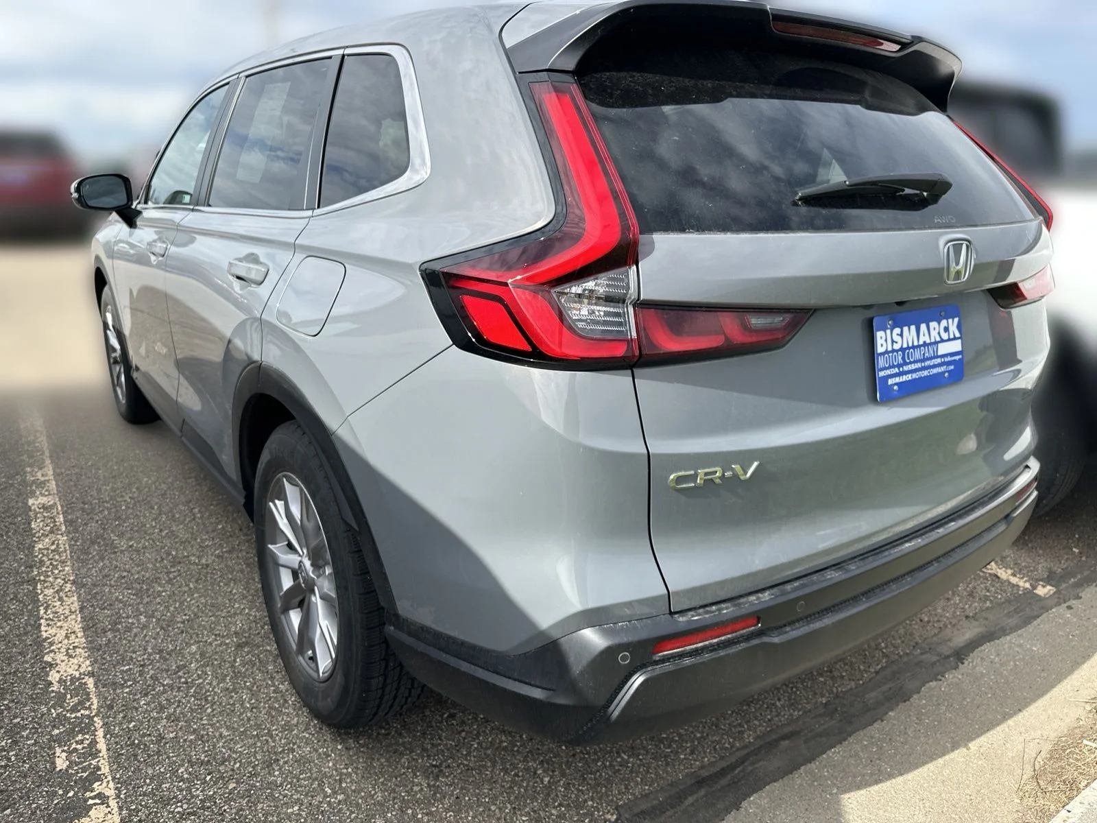 Certified Used 2024 Gray Honda EX-L image 4