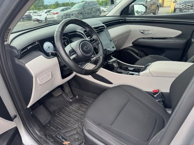 Used 2022 Shimmering Silver Hyundai SEL image 10