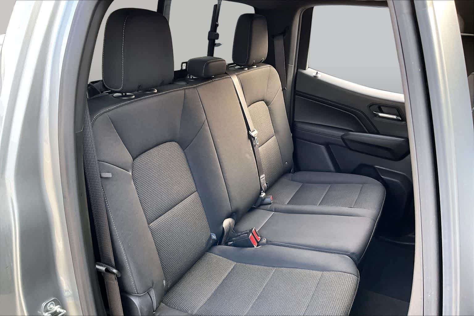 2024 Chevrolet Colorado LT - Photo 19