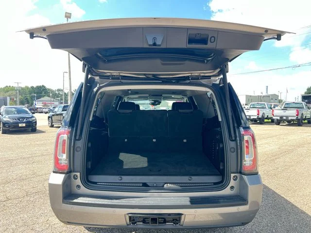 Used 2019 Gray GMC SLT image 23