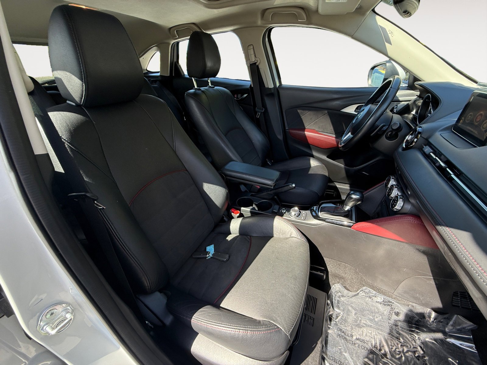 Used 2016 Silver Metallic Mazda Grand Touring image 19