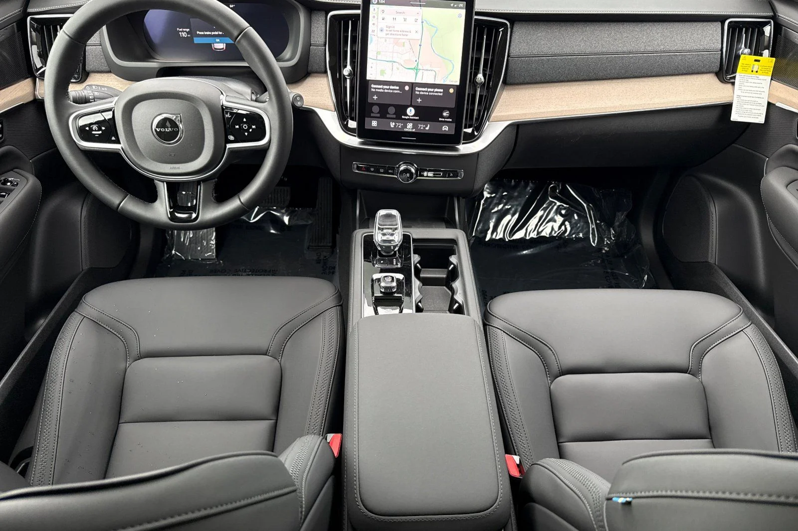 New 2026 Aurora Silver Volvo Plus image 12