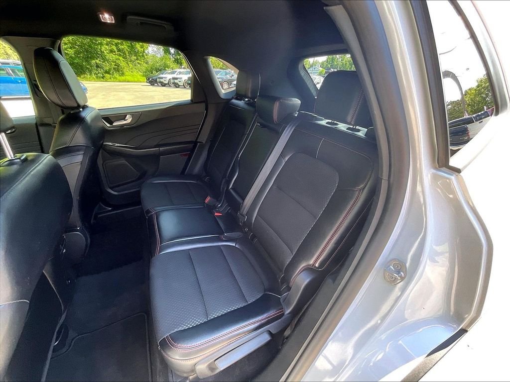 Used 2025 Silver Ford ST-Line image 25