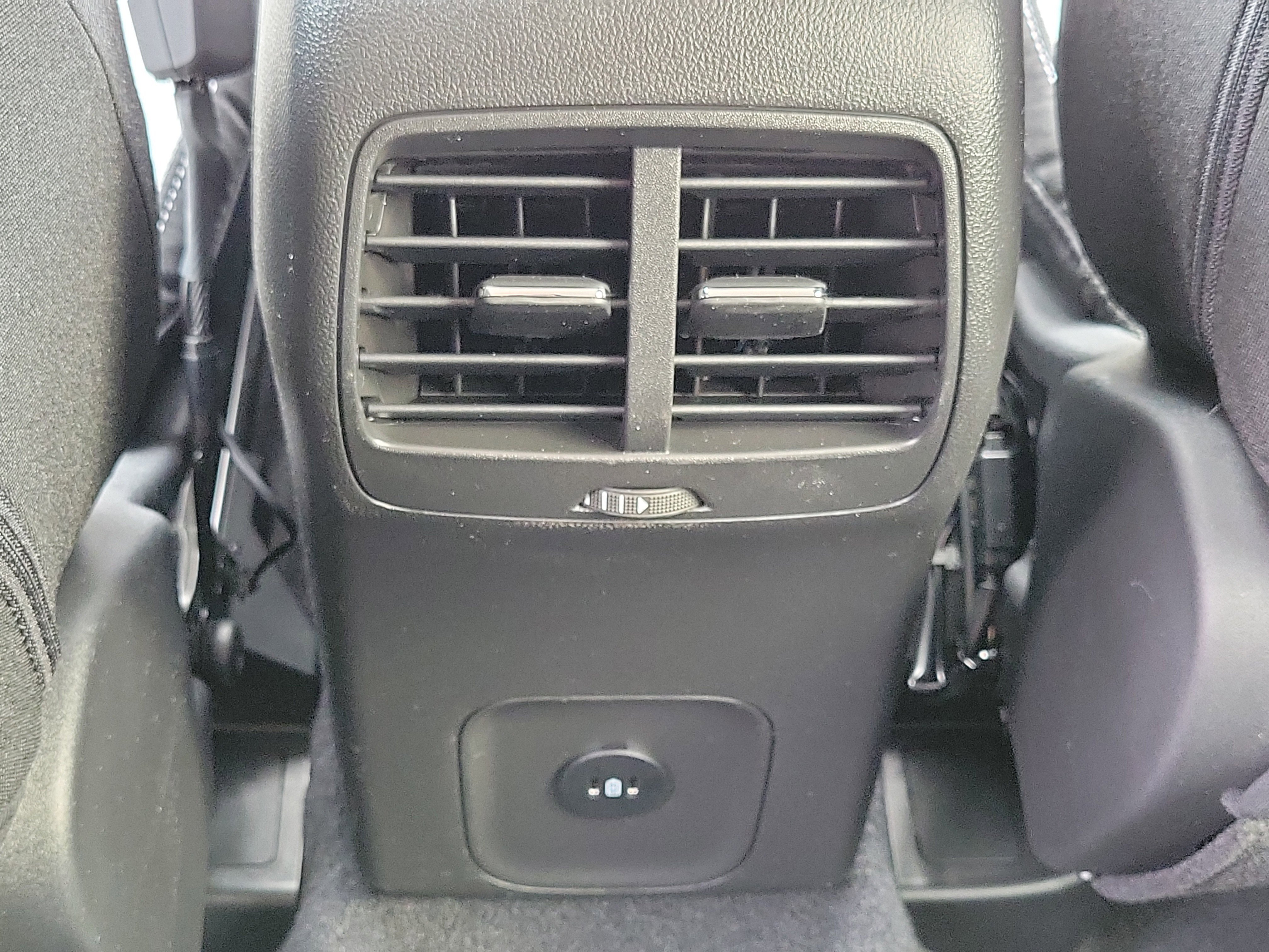 New 2026 Oxford White Ford Active® image 29