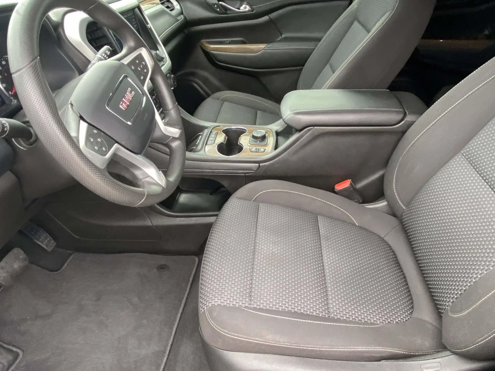 Used 2023 Silver GMC SLE image 13