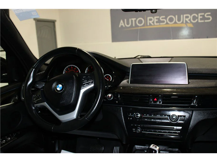 Used 2017 Black BMW sDrive35i image 15