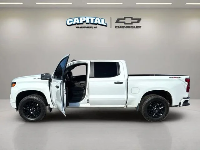 Used 2024 Summit White Chevrolet Custom image 12