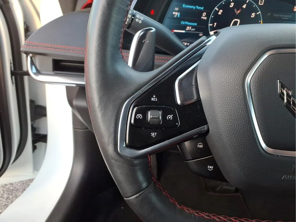 Used 2020 White Chevrolet Stingray image 24