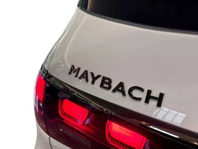 New 2026 Moonlight White Metallic Mercedes-Benz Maybach GLS 600 image 37