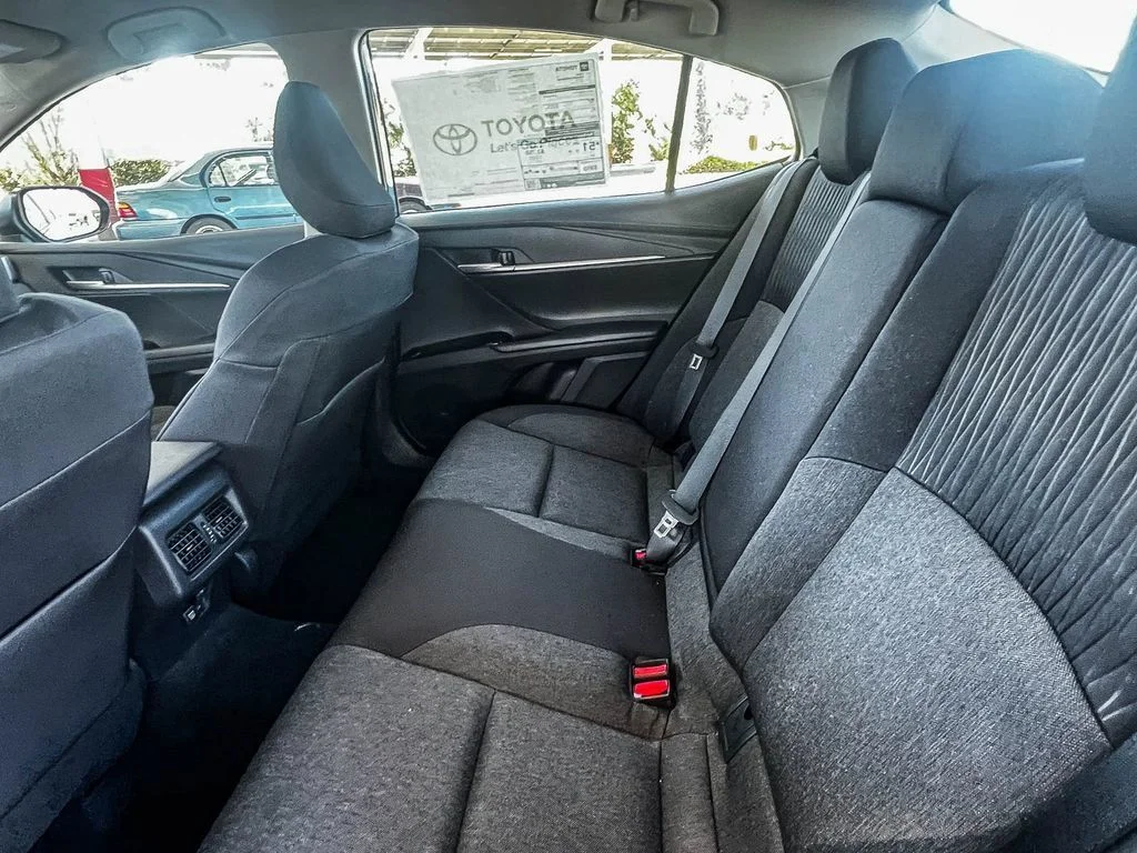 Used 2026  Toyota LE image 25
