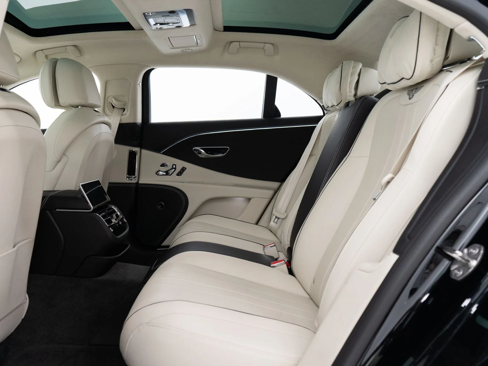 Certified Used 2021 Beluga Bentley W12 image 24