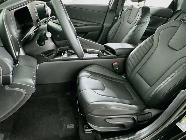 New 2026 Black Hyundai SEL Sport image 9
