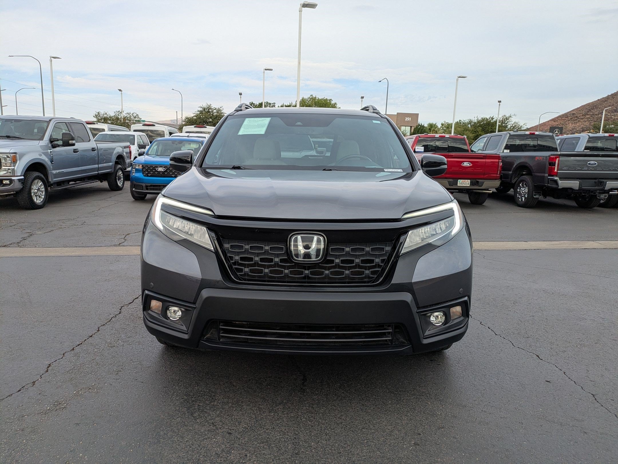Used 2021 Lunar Silver Metallic Honda Touring image 9