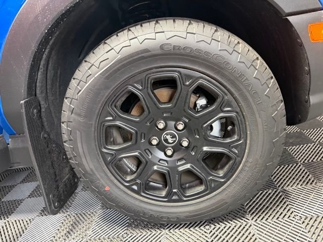 New 2025 Velocity Blue Metallic Ford Badlands® image 41
