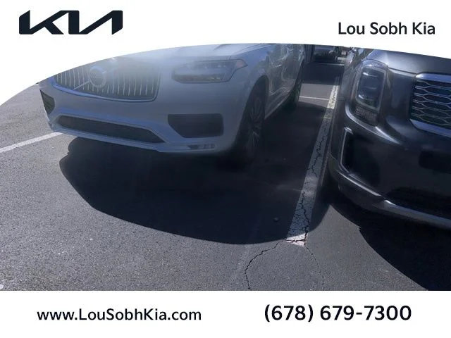 2020 Volvo XC90 T6 Momentum AWD's photo