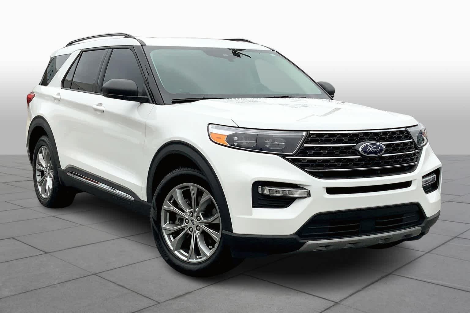 Pre-Owned 2022 Ford Explorer XLT