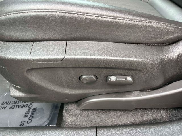 Used 2018 Gray Buick Preferred image 28