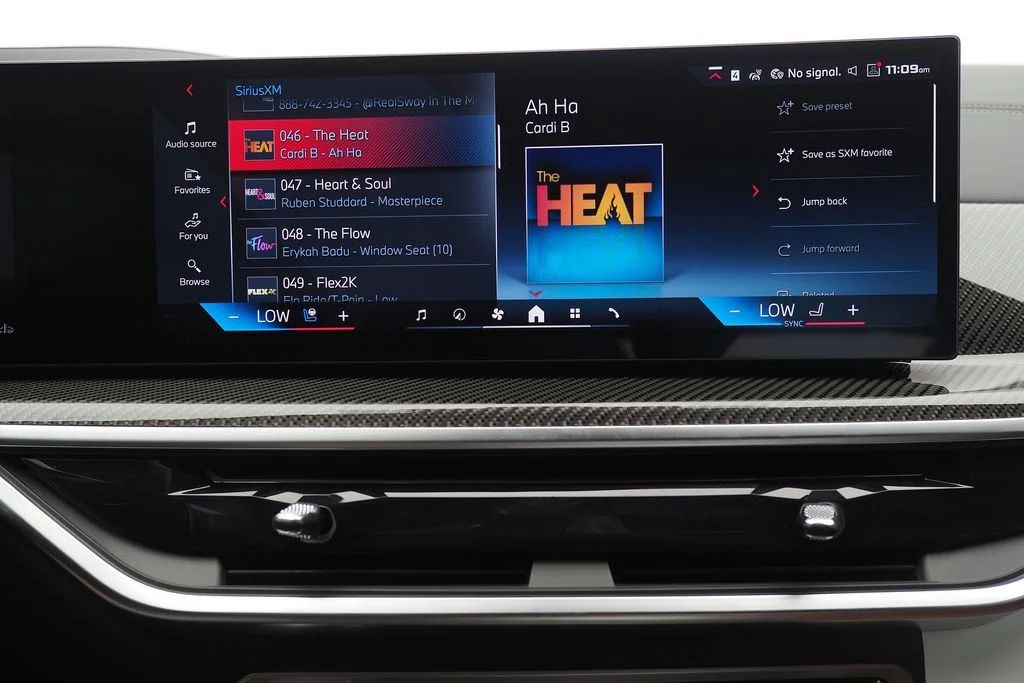 New 2027 Carbon Black Metallic BMW M60i image 16