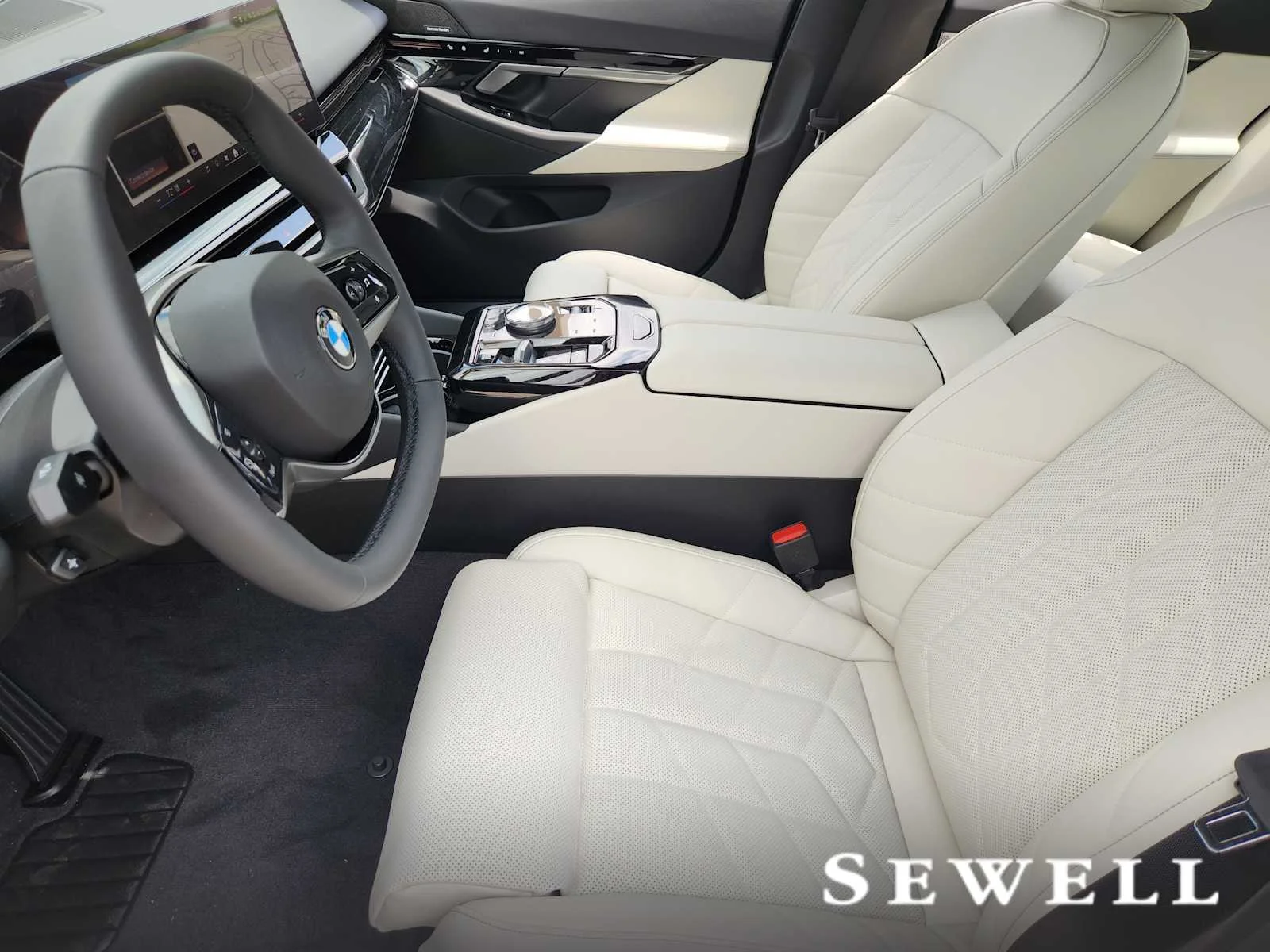 New 2026 Black Sapphire Metallic BMW 530i xDrive image 4