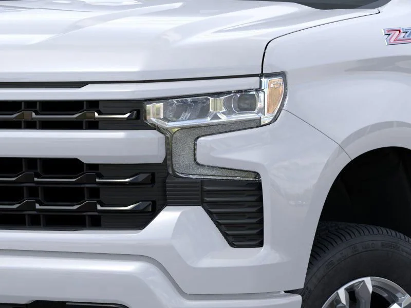New 2026 Summit White Chevrolet RST image 16