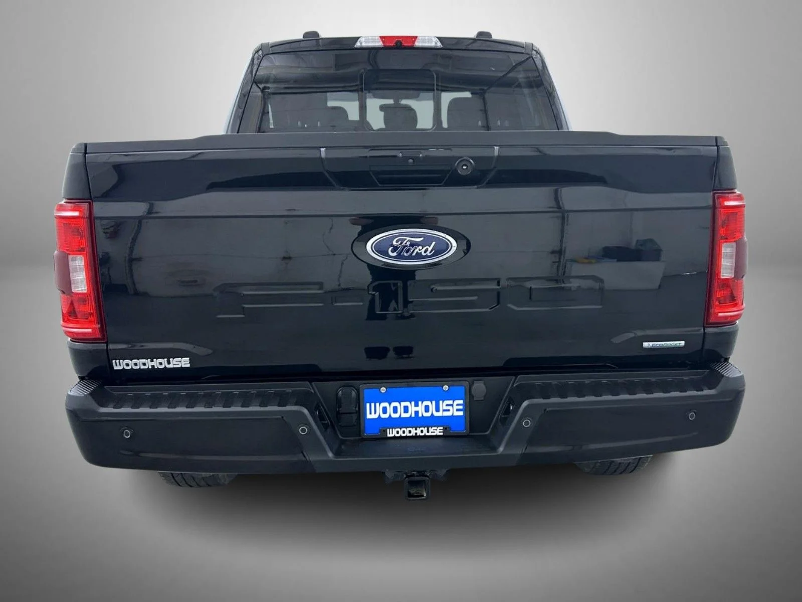 Used 2023 Black Ford XLT image 6