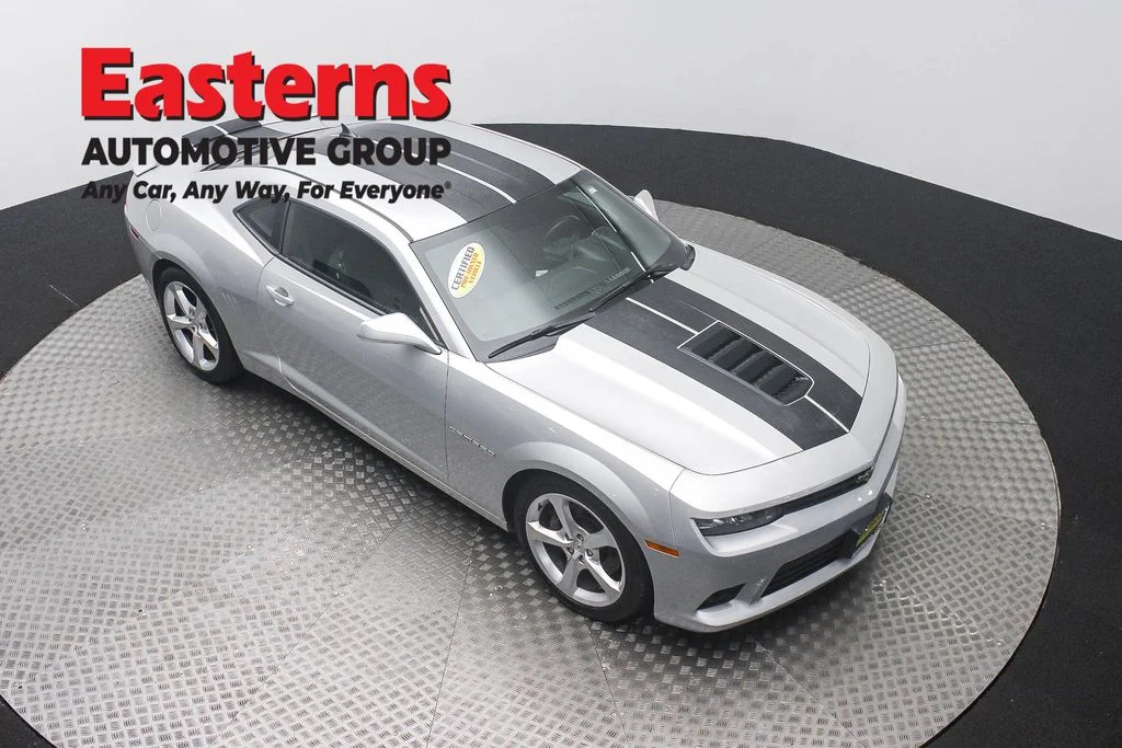 Used 2015 Silver Chevrolet SS image 3
