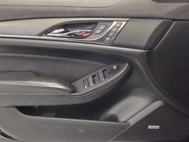 Used 2018 Black Cadillac 2SV image 30