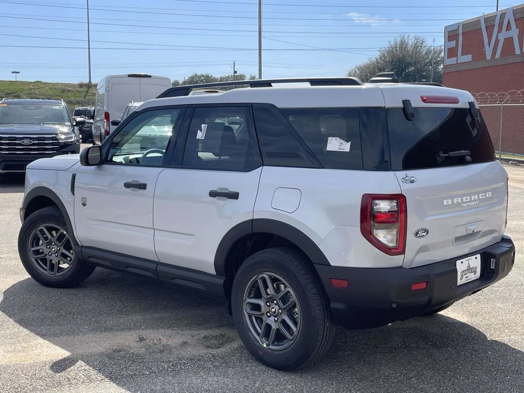 New 2026 Space White Metallic Ford Big Bend® image 5
