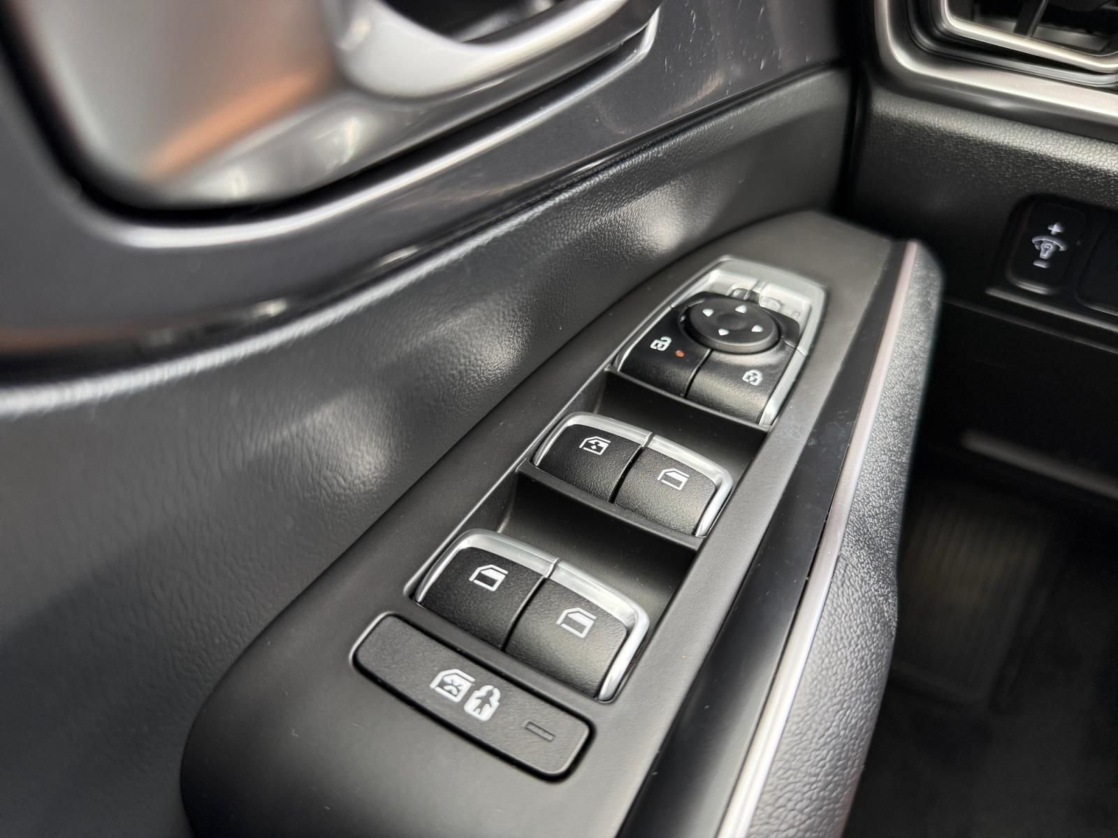 Used 2025 Gray Kia S image 28