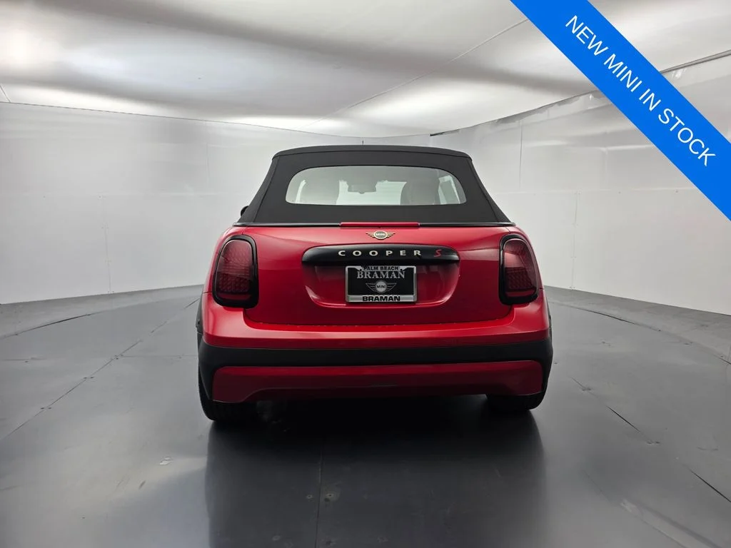 New 2026 Red MINI Signature Plus image 6