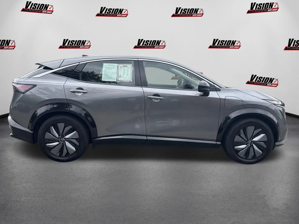 Used 2023 Gray Nissan EVOLVE+ image 4