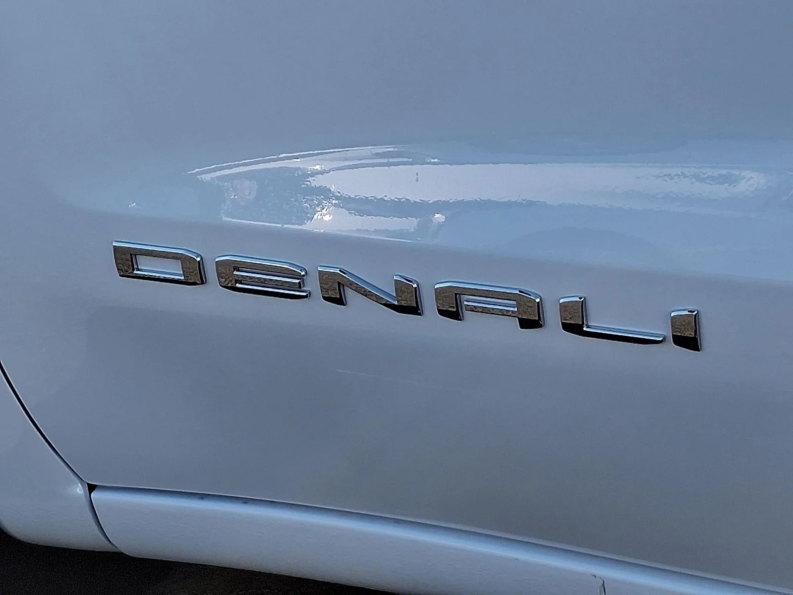 New 2026 Glacier White Tricoat GMC Denali image 12