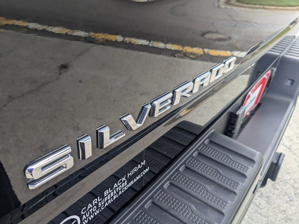Used 2025 Black Chevrolet ZR2 image 29