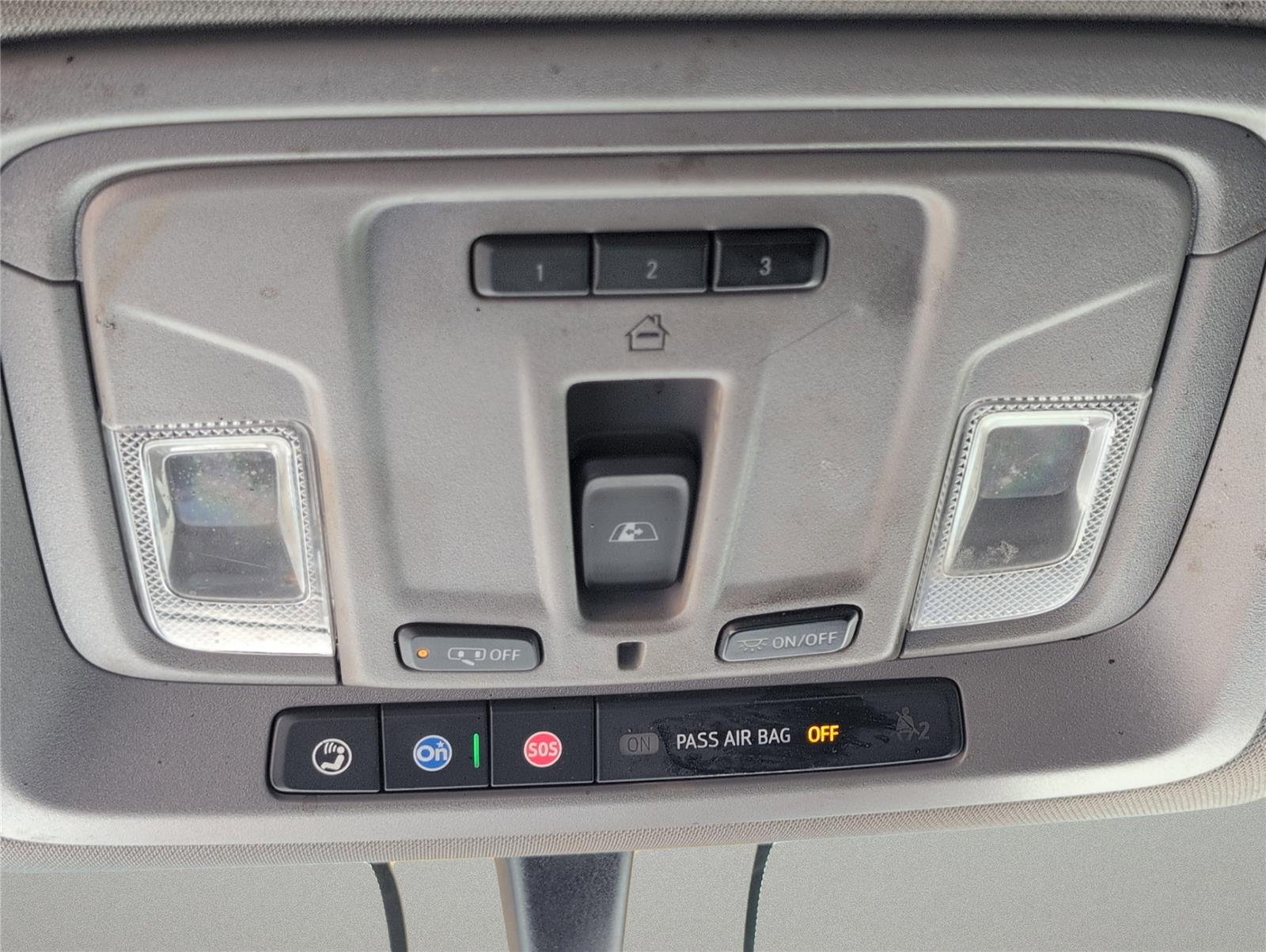 Used 2023 Silver Ice Metallic Chevrolet LT image 13