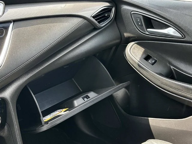 Used 2021 White Buick Preferred image 34
