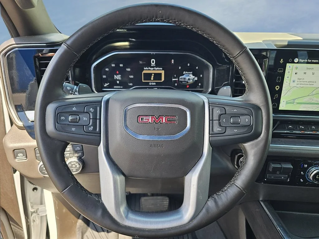 Used 2025 Summit White GMC SLT image 20