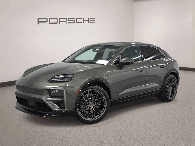 2026 Porsche Macan Turbo Electric