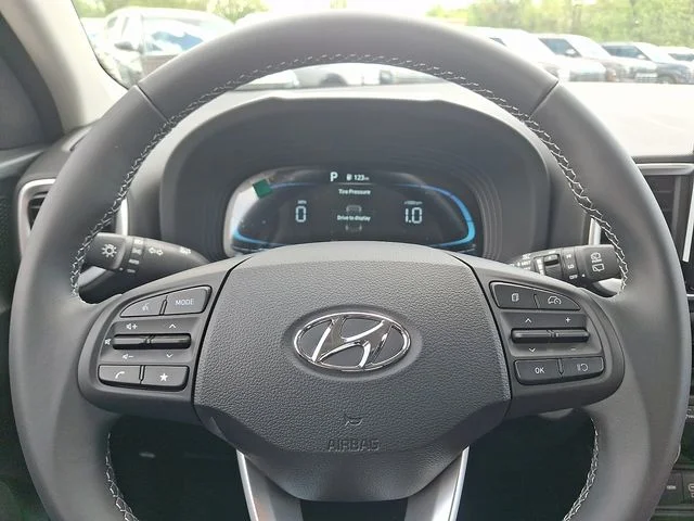 New 2026 Black Hyundai SEL image 15