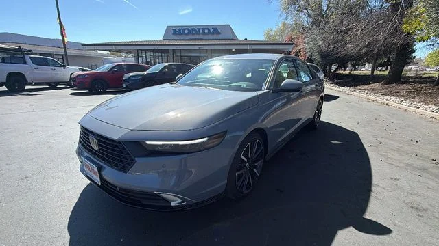 2026 Honda Accord Hybrid Touring's photo