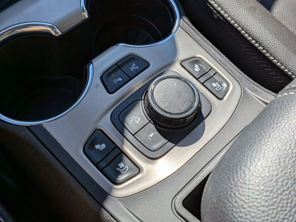 Used 2024 Black GMC Denali image 24
