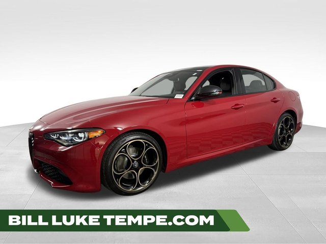 2025 Alfa Romeo Giulia Intensa