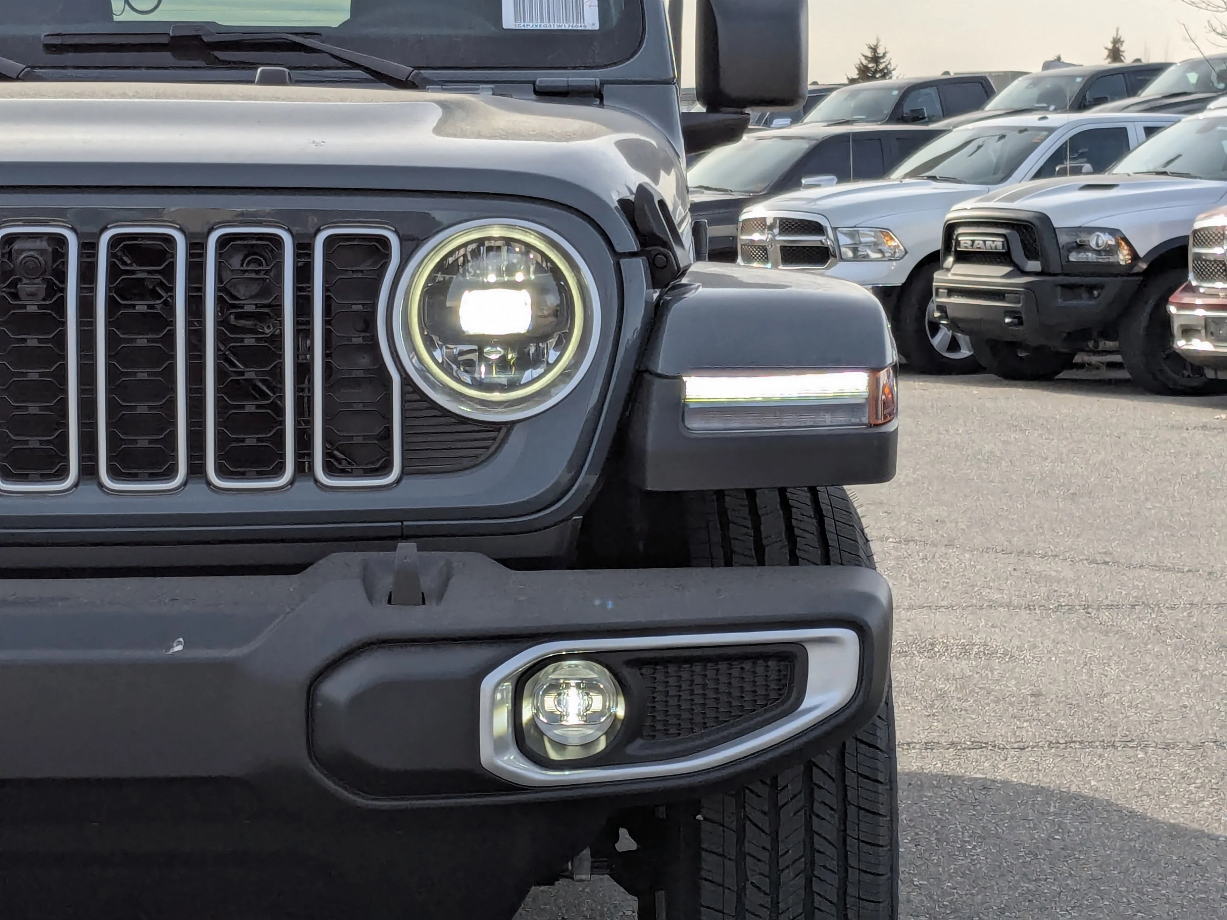 New 2026 Dark blue Jeep Sahara - - McKinley Leather - Body-Color Top - Alpine Audio - Remote Start & tons more! image 10
