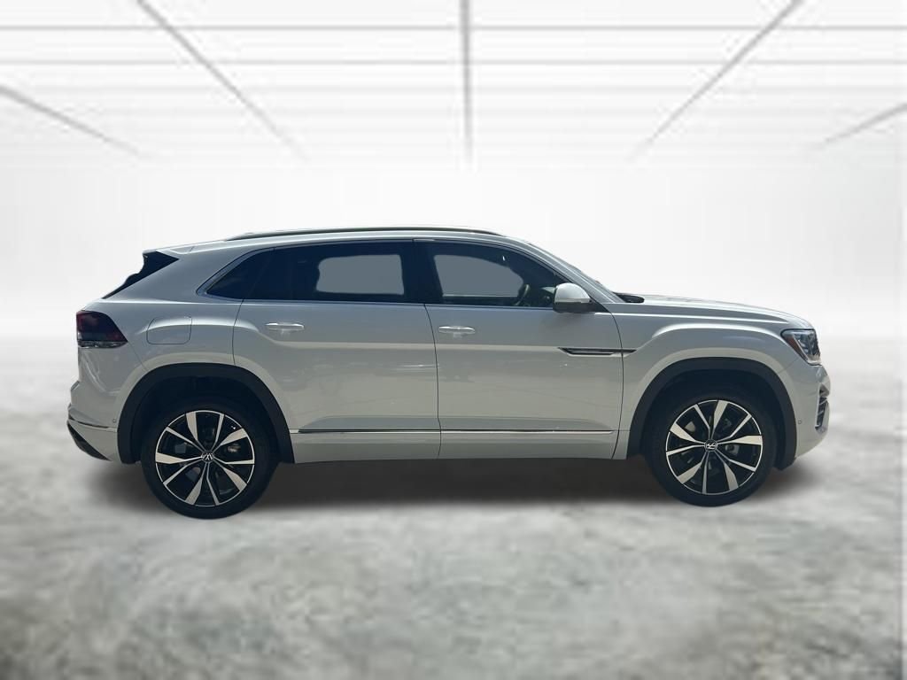 New 2026 White/off-white Volkswagen 2.0T SEL Premium R-Line image 6