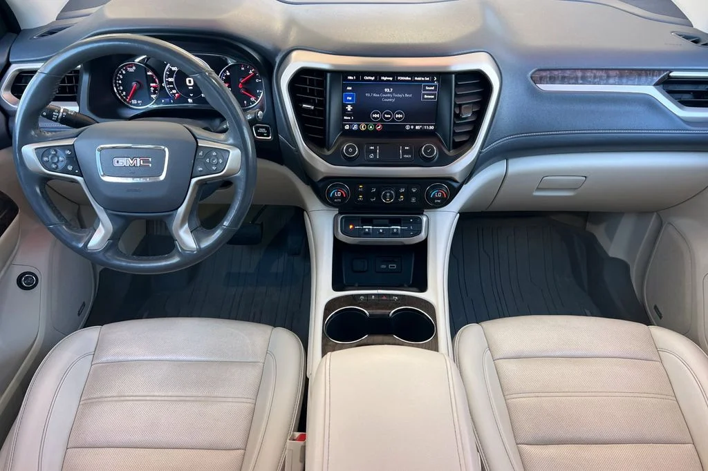Used 2022 Red GMC Denali image 15