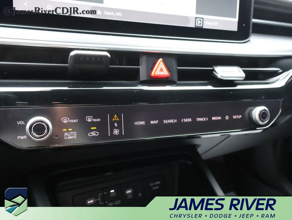 Used 2025 Gray Kia GT-Line image 35