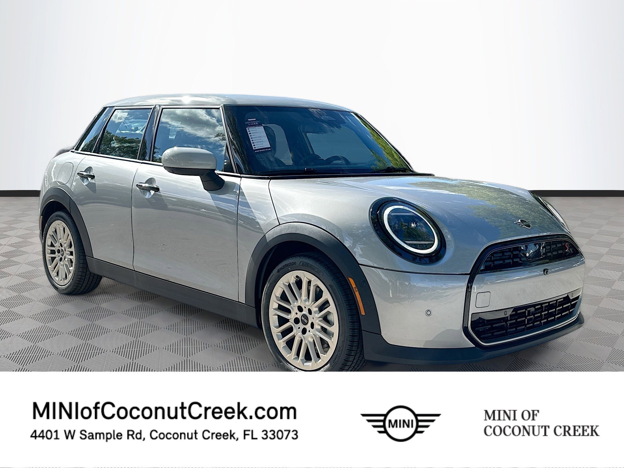 mini every グレー New 2026 MINI 4 Door Iconic Sportshatch in Coconut Creek #2X78990