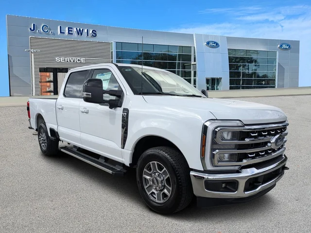 2026 Ford F-350SD Lariat