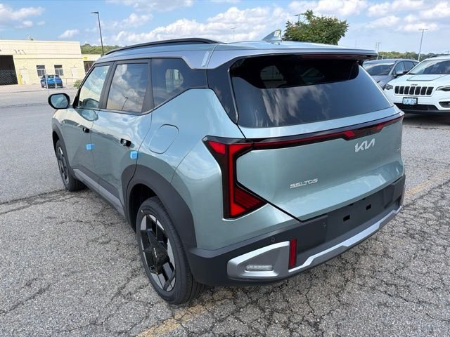New 2027 Iceberg Green Kia EX image 5