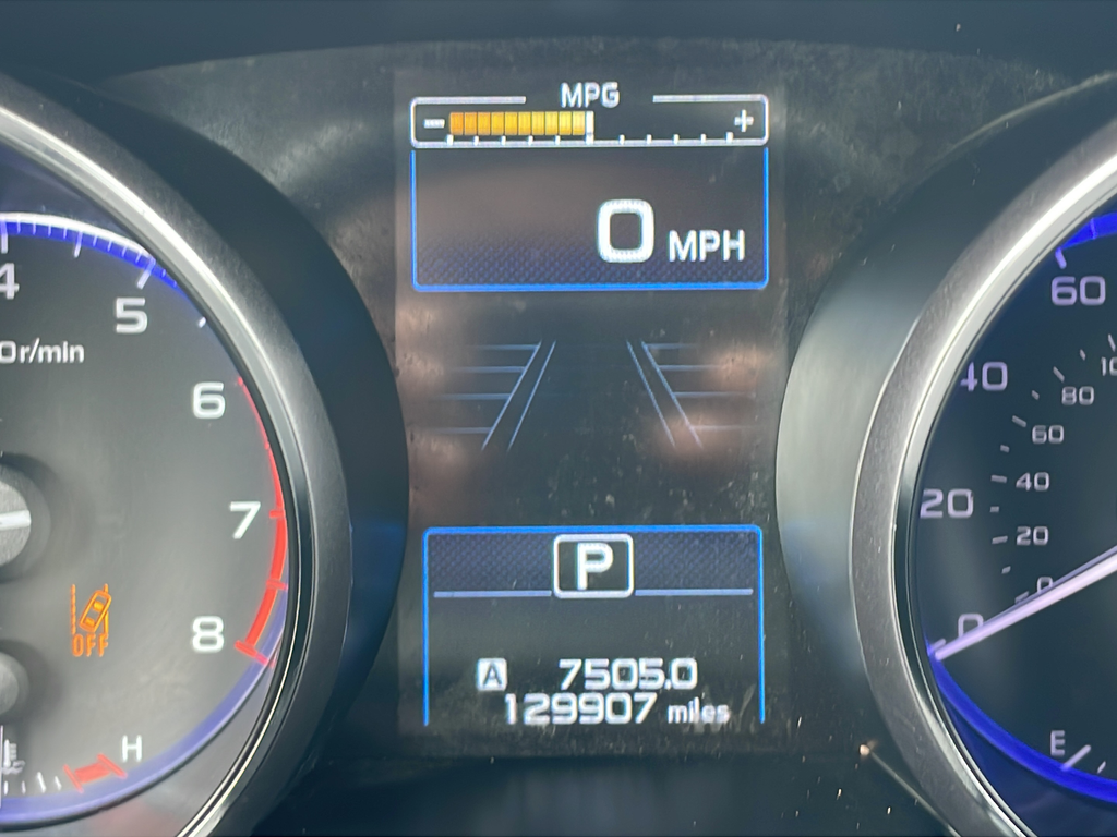 Used 2016 White Subaru 2.5i image 39