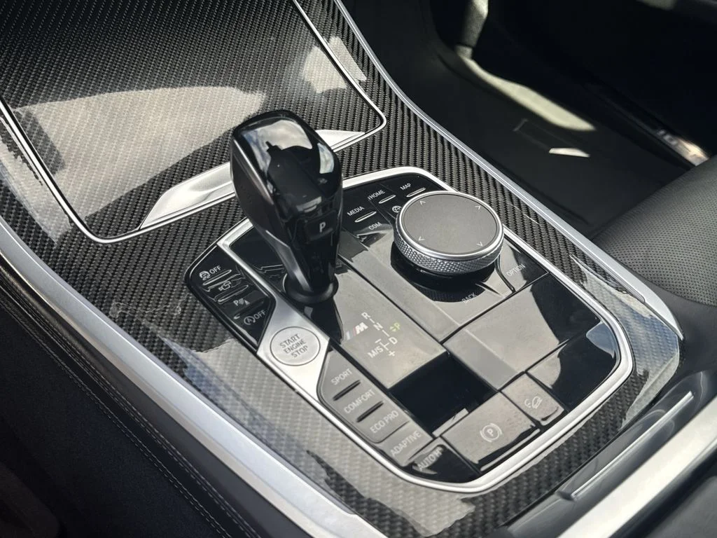 Used 2021 Black BMW M50i image 33